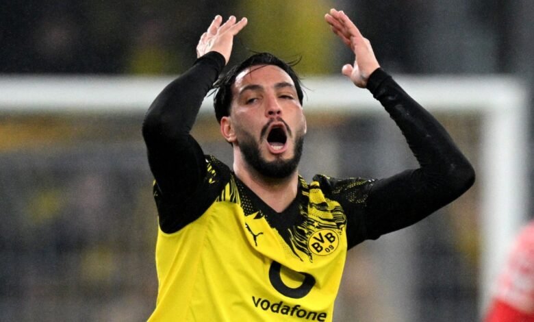 عزل بن سبعيني: وصوله بالتاكسي وسجل في رباعية دورتموند